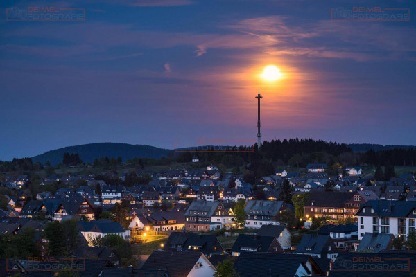 Supermond über Winterberg